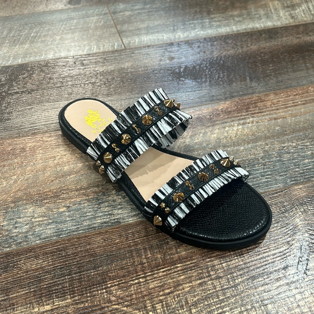 Camel Thread Sandals